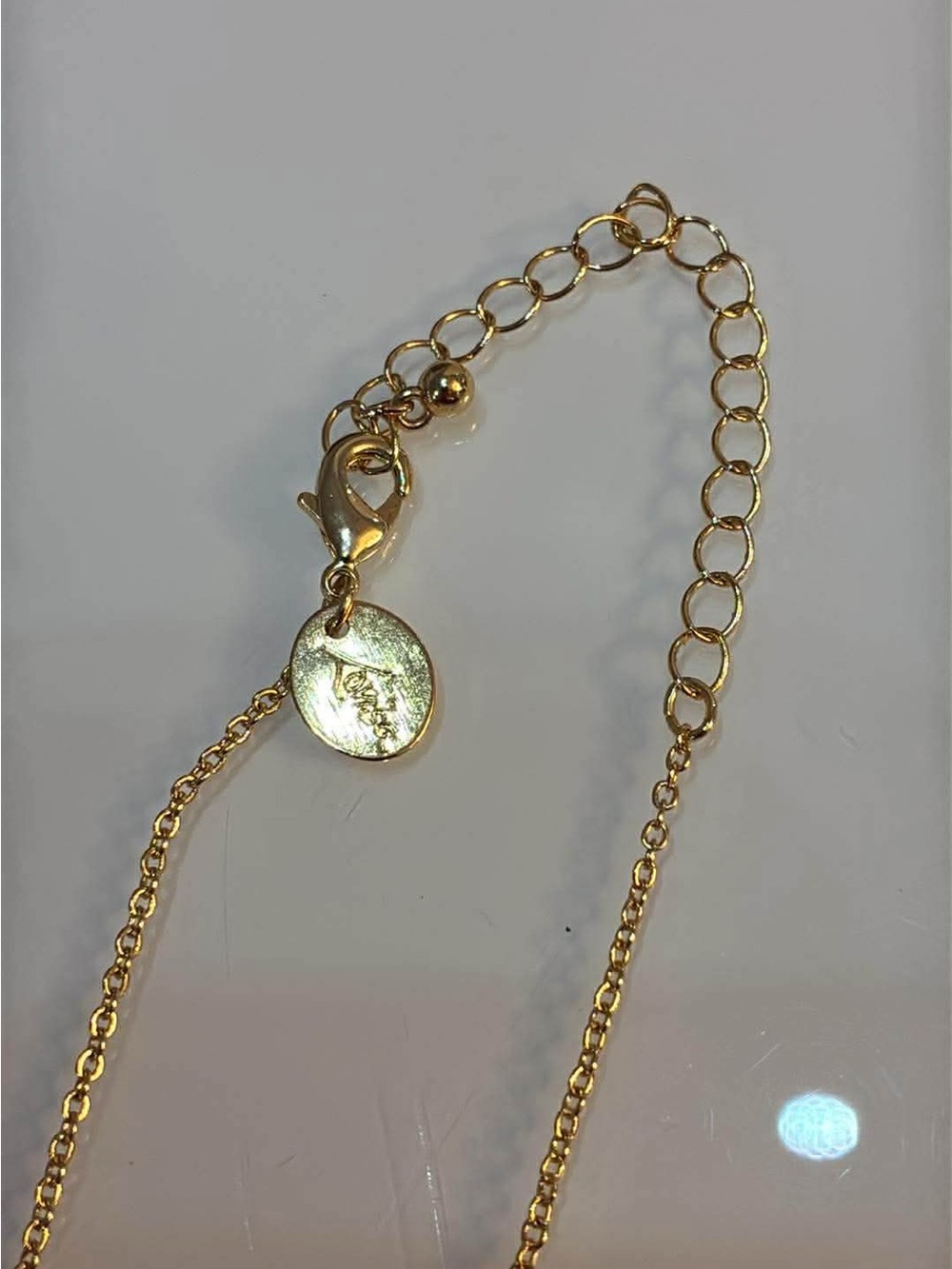 777 gold tone necklace - Picture 6 of 7